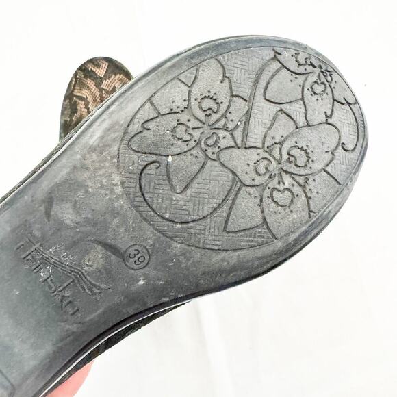 Dansko Black Women's Olivia Snakeskin Metallic Flat Shoes Comfort Size 39 - Picture 3 of 5